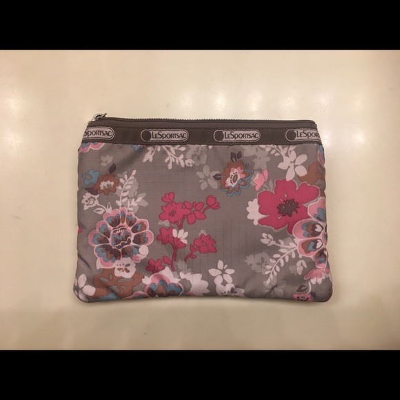3-Zip cosmetic bag - Picture 2 of 7